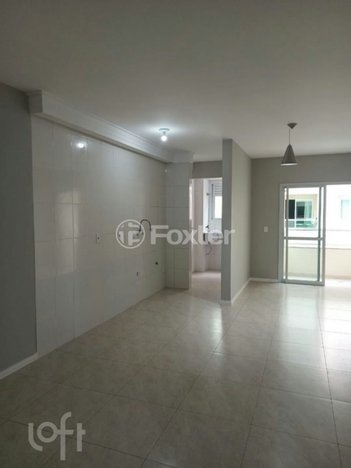 apartment em Rua Tomáz Domingos da Silveira, São Sebastião - Palhoça - SC