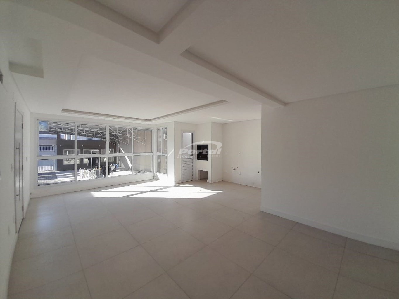 Cozinha + Sala de Estar + Sala de jantar
