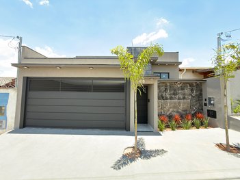 house em Rua Floriano Lopes de Almeida, Jardim Vista Alegre - Bragança Paulista - SP