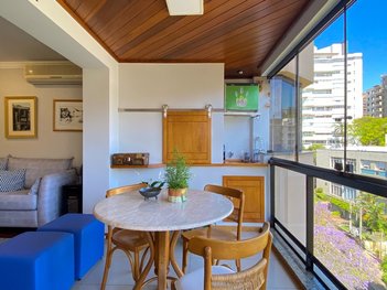apartment em Dona Laura, Rio Branco - Porto Alegre - RS