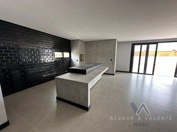 house em Avenida Adolfo Fetter, Laranjal - Pelotas - RS