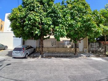 house em Rua Vicente Padilha, Vila União - Fortaleza - CE
