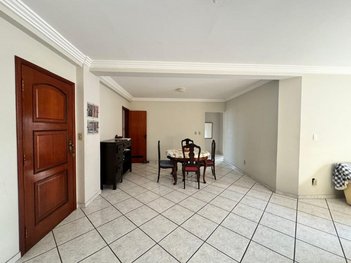 apartment em Rua Francisco Paranhos, Vila Nova - Cabo Frio - RJ