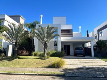 house em Rodovia Doutor Antônio Luiz Moura Gonzaga, Rio Tavares - Florianópolis - SC