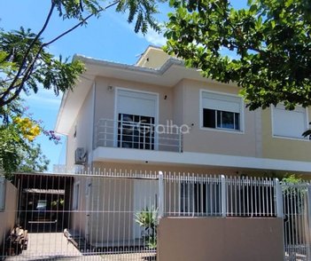 house em Rua do Farol, Campeche - Florianópolis - SC