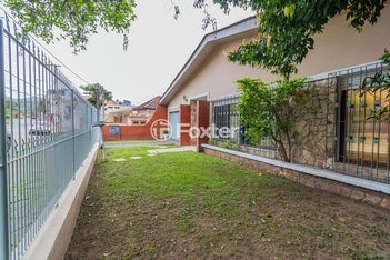 house em Rua Doutor Pedro Motta, Partenon - Porto Alegre - RS