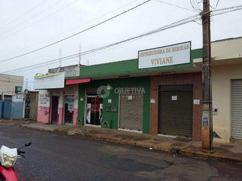 business em Rua Altivo Ferreira Batista, Residencial Viviane - Uberlândia - MG