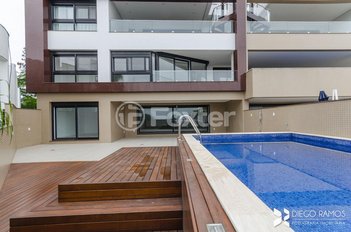 apartment em Rua Maracá, Vila Assunção - Porto Alegre - RS