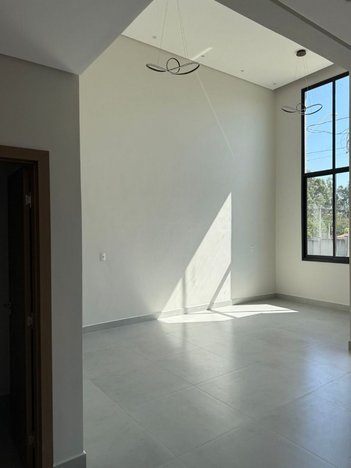 house em Avenida Delmo João Carlos Montesi, Vale dos Cristais - Taubaté - SP