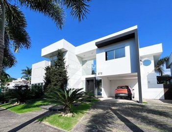 house em Rua das Sapopemas, Jurerê - Florianópolis - SC