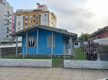house em Rua Engenheiro Jorge Becke, Nossa Senhora da Salete - Criciúma - SC