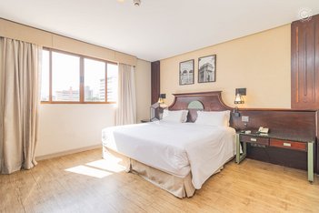 apartment em Avenida do Batel, Batel - Curitiba - PR