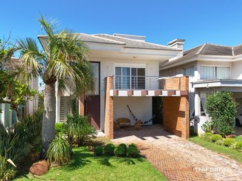 house em Avenida Paraguassu, Centro - Xangri-Lá - RS