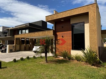 house em Red Park, São João do Rio Vermelho - Florianópolis - SC