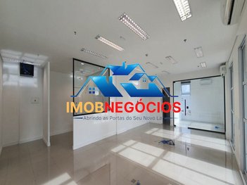 office em Doutor Chucri Zaidan, Vila São Francisco (Zona Sul) - São Paulo - SP