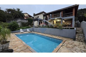 house em Avenida Bom Sucesso, Alpes dos Araçás (Jordanésia) - Cajamar - SP