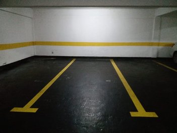 business em Rua Doutor Joaquim Moreira, Centro - Petrópolis - RJ