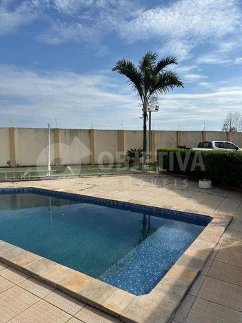 apartment em Rua Adhemar de Freitas Macedo, Alto Umuarama - Uberlândia - MG