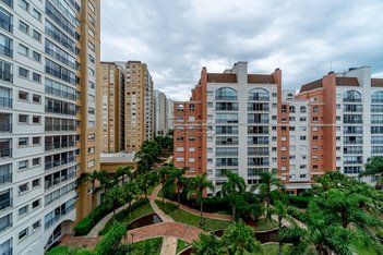 apartment em Avenida Túlio de Rose, Jardim Europa - Porto Alegre - RS