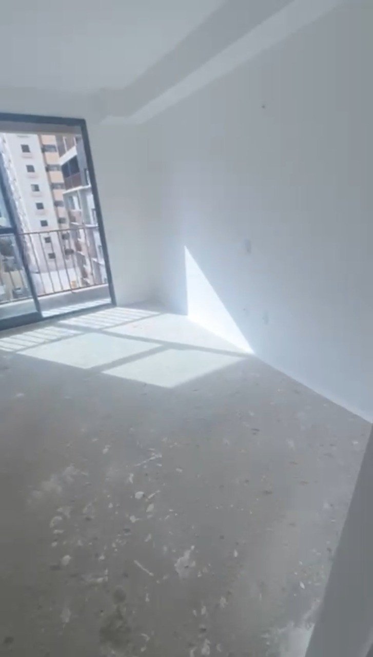 img0