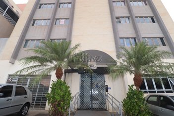 office em Rua Cambará, Centro - Londrina - PR