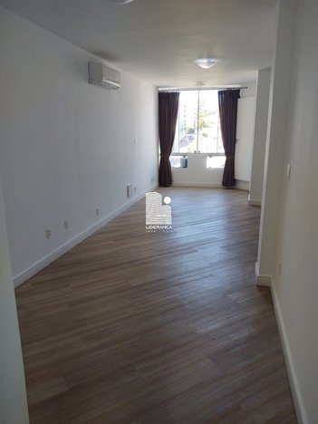 apartment em Rua Douglas Seabra Levier, Carvoeira - Florianópolis - SC