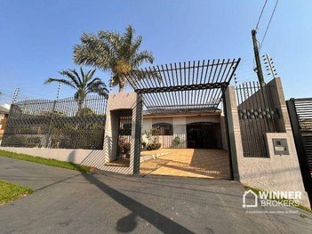 house em Rua Pioneiro Eduardo Del Grossi, Jardim Everest - Maringá - PR