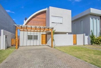 house em Avenida Juca Batista, Hípica - Porto Alegre - RS