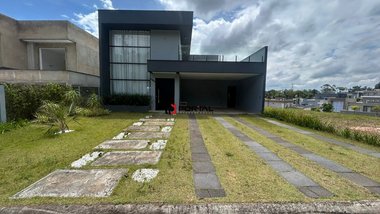 house em Avenida Nicodemos de Carvalho, Parque Dom Henrique - Cotia - SP