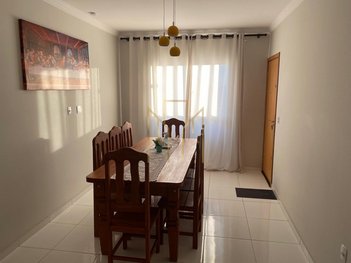 apartment em Rua Plutão, Jardim Brasília - Uberlândia - MG