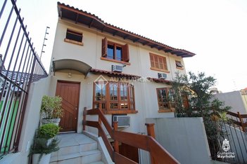 house em Rua Doutor Huet Bacellar, Jardim Sabará - Porto Alegre - RS