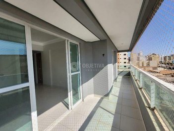 apartment em Avenida Salim Suaid, Saraiva - Uberlândia - MG
