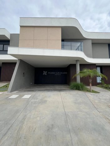 house em Rua Pioneiro Carlos Bulla, Jardim Paraíso - Maringá - PR