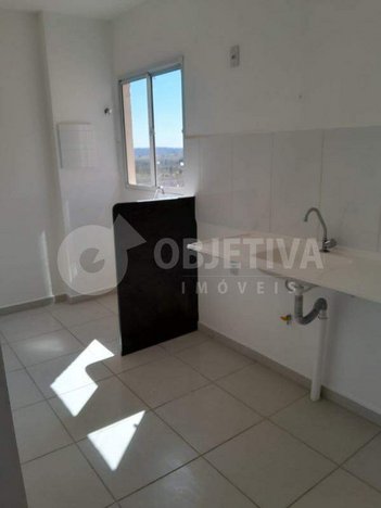apartment em Rua Raposa-do-Campo, Loteamento Residencial Pequis - Uberlândia - MG