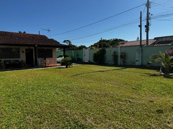 apartment em Rua Aimberê, Paraty - Araruama - RJ