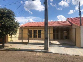 house em Rua Comandante Carlos Alberto, Boa Vista - Londrina - PR