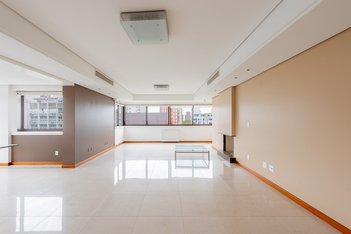 apartment em Rua Eudoro Berlink, Auxiliadora - Porto Alegre - RS