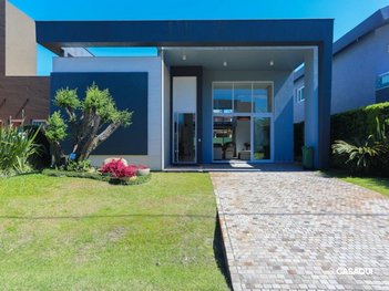 house em Rua Rio Jacuí, Centro - Xangri-Lá - RS