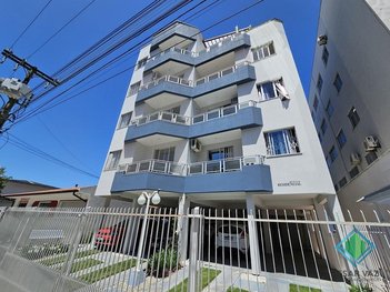 apartment em Rua Justino Leite Neto, Roçado - São José - SC