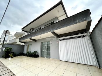 house em Rua Victor Zimmermann, Balneário Piçarras - Balneário Piçarras - SC