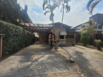 house em Rua Tulipa, Piracangaguá - Taubaté - SP