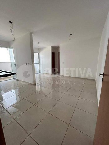 apartment em Rua Betis, Laranjeiras - Uberlândia - MG