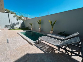 house em Rua dos Fundadores, Conjunto Habitacional Elias Stefan - Araçatuba - SP