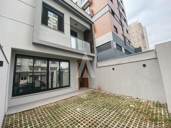 house em Rua Padre Dehon, América - Joinville - SC