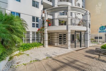 business em Dr. Carlos de Carvalho, Centro - Curitiba - PR