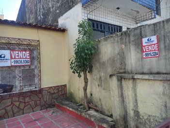 house em Rua José Sombra, Parque Araxá - Fortaleza - CE