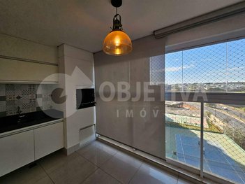 apartment em Rua José Elias, Jardim Karaíba - Uberlândia - MG