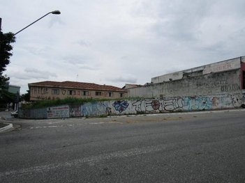 land_lot em Avenida Suplicy, Jardim Santa Mena - Guarulhos - SP