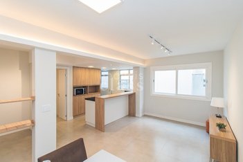 apartment em Rua Carazinho, Petrópolis - Porto Alegre - RS
