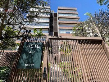 apartment em Rua General Mena Barreto, Jardim Paulista - São Paulo - SP